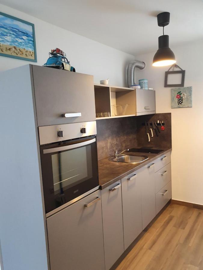Teo Apartment Čižići Bagian luar foto