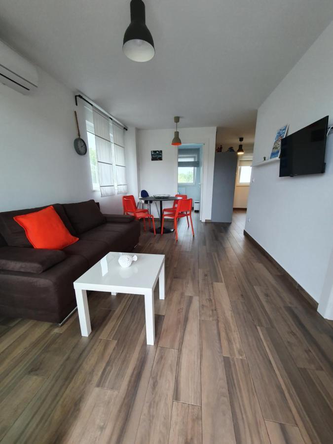 Teo Apartment Čižići Bagian luar foto